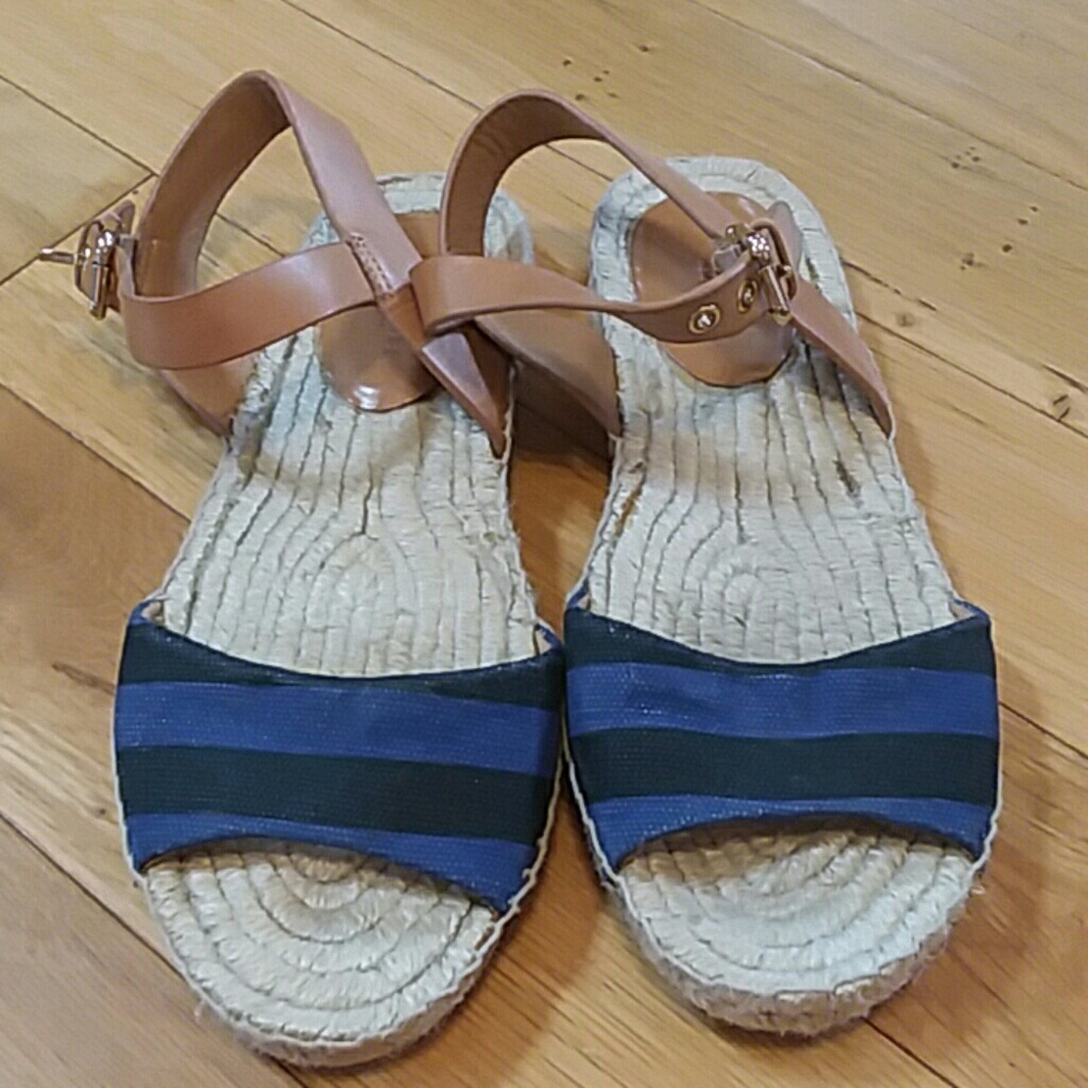 Coach Reena Espadrille sandals size 7B